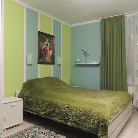 Apartment On Stefanyka 42/5 Береговое Экстерьер фото